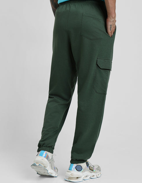 "Graphic Grey Vibes: Veirdo Print Fleece Pullover Sweatshirt"